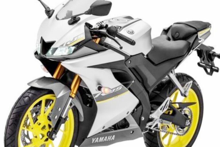 Yamaha R15 भौकाल प्राइस के साथ उपलब्ध, जानकर चौंक जाएंगे आप, जानिए ऑफर
