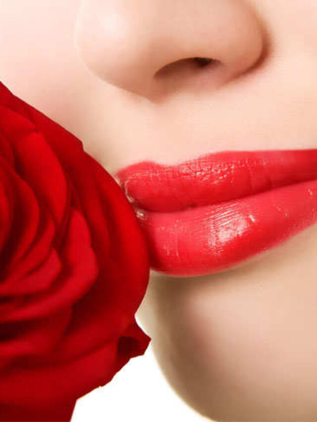 cropped-32601-0-know-your-future-by-lips-shape-and-lipistic-colour.jpg