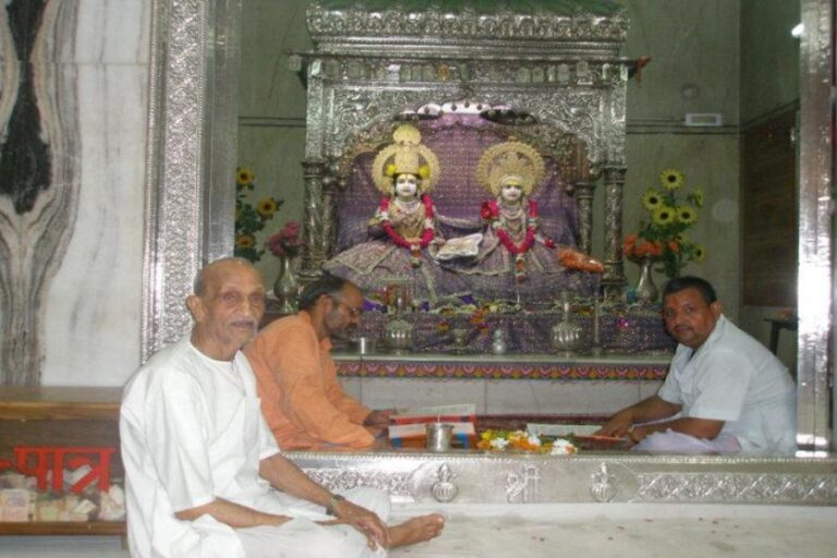 Janaki Mahal Facts: अयोध्या के इस मंदिर में पूजन के बाद श्री राम को सुनाई जाती हैं गालियां