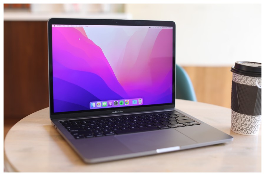 Apple Macbook