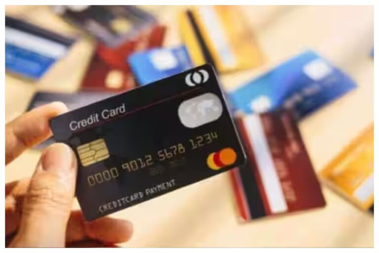 Credit Card Facts: फंस ना जाना क्रेडिट कार्ड के जाल में, लेने से पहले जान लें ये सब खास बातें