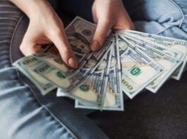 Money In Dream Meaning
