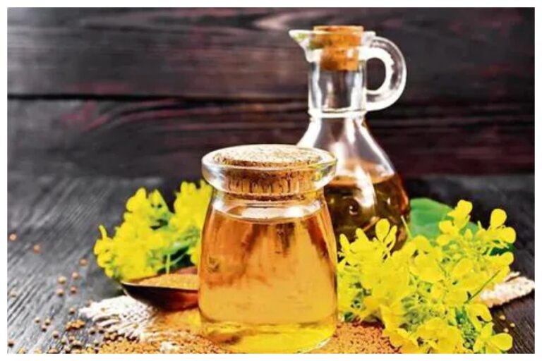 Mustard Oil Health Benefits: सर्दियों में सरसों के तेल खाने के हैं अनेकों फायदें, आंखों की रोशनी समेत त्वचा के ग्लो के लिए भी है रामबाण, जानें