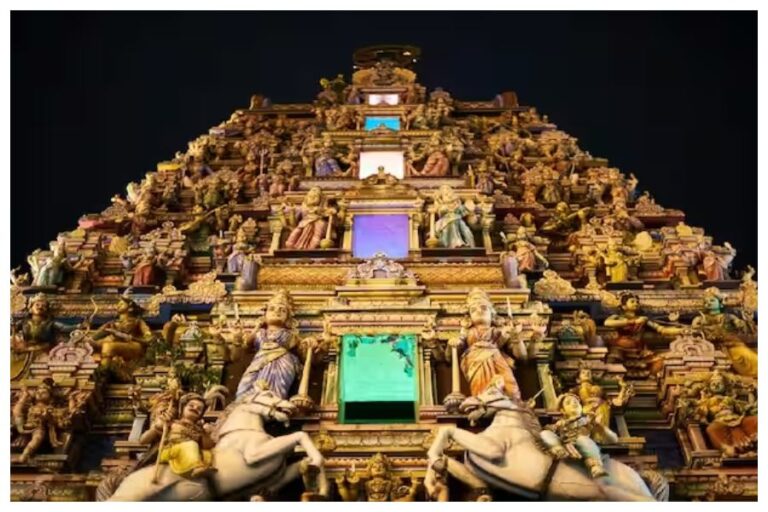 Top 6 Richest Temple in India: लाखों-करोड़ों नहीं अरबों-खरबों की संपत्ति वाले हैं भारत के ये 6 सबसे धनी मंदिर, जानकर उड़ जाएंगे होश
