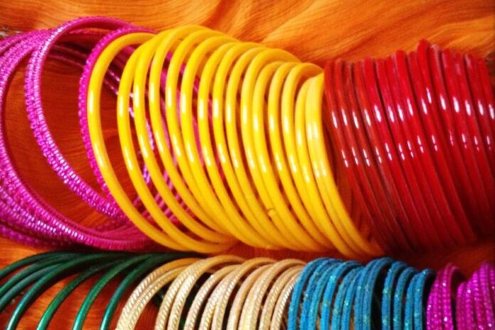 Vastu Niyam For Bangles