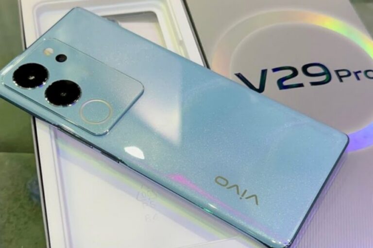 Vivo V29 का सुंदर लुक लड़कियों को भाया, खींचे बिंदास खचाखच फोटो