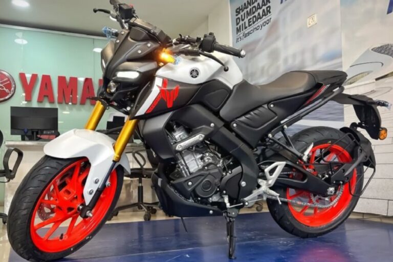 भौकाल लुक और झान्नेदार फीचर्स के साथ Yamaha MT 15 लाएं घर, जानें कीमत