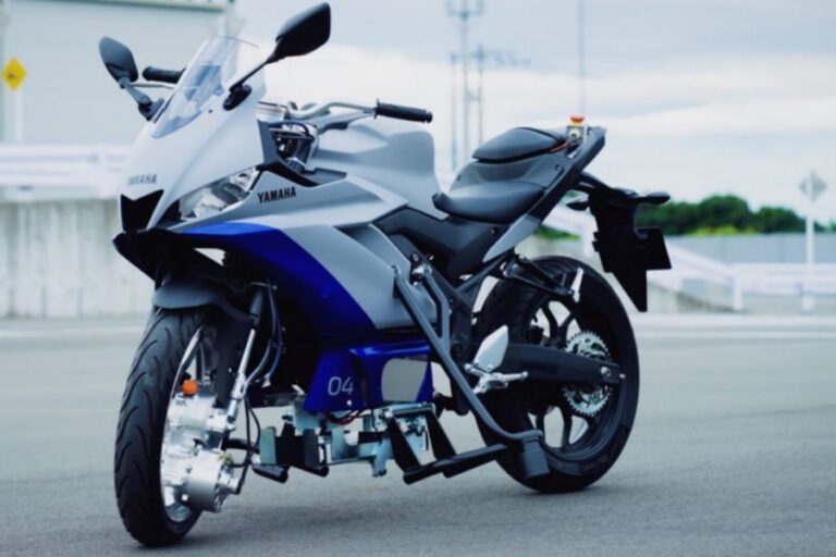Yamaha Motoroid Handless Bike मचा देगी पूरे ऑटो सेक्टर में गदर, मिलेंगे यह सभी खास फीचर्स
