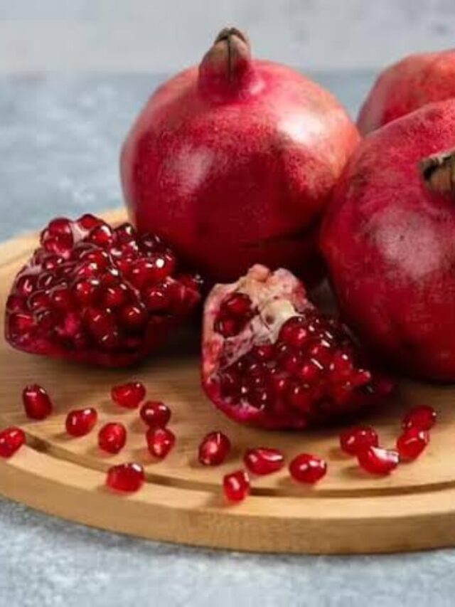 Pomegranate Benefits: रोज सुबह अनार का करें सेवन, यह बीमारियां रहेगी दूर