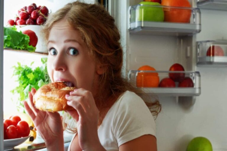 Health Tips: दिन में लगती है बार-बार भूख तो ये है गंभीर बीमारी के लक्षण