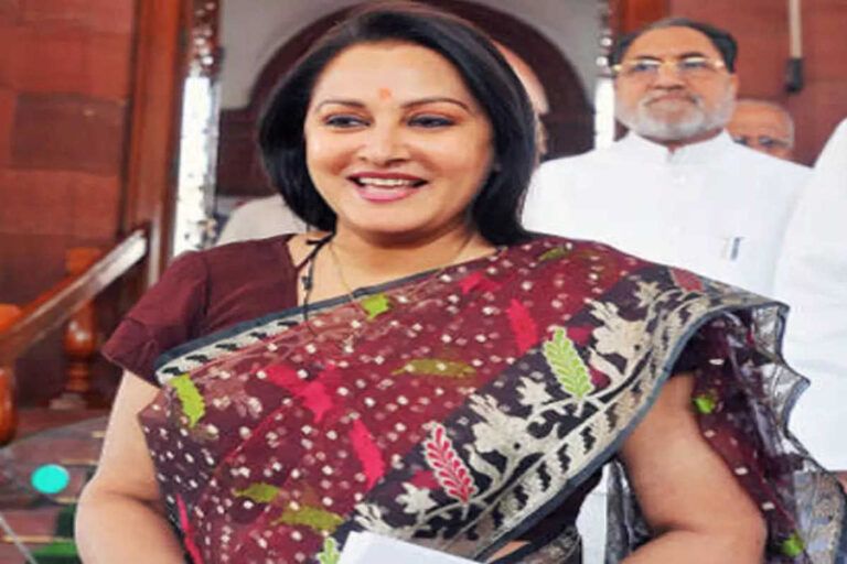 Jaya Prada: कहां खो गई एक्ट्रेस जया प्रदा, हर जगह तलाश रही पुलिस