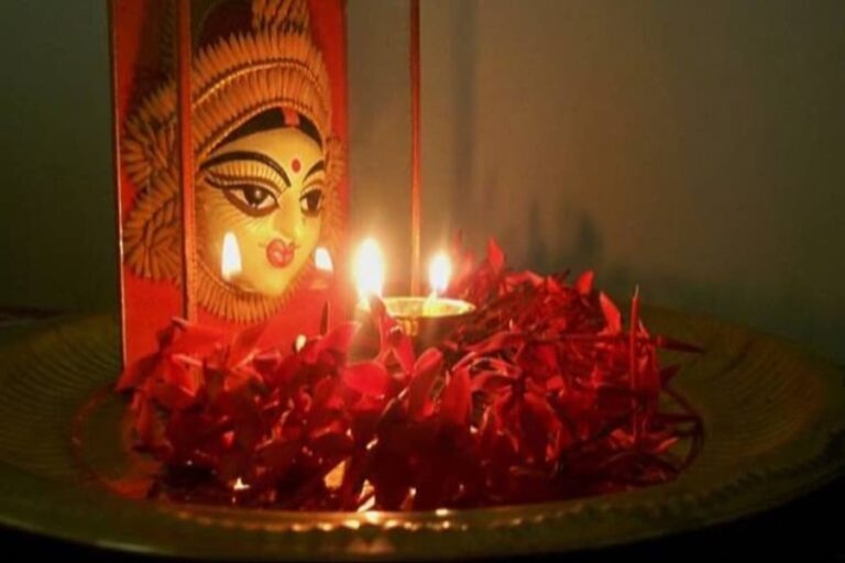 Gupt Navratri 2024: आज से शुरू हो रहीं गुप्त नवरात्रि, इस मुहूर्त में करें गुप्त उपाय