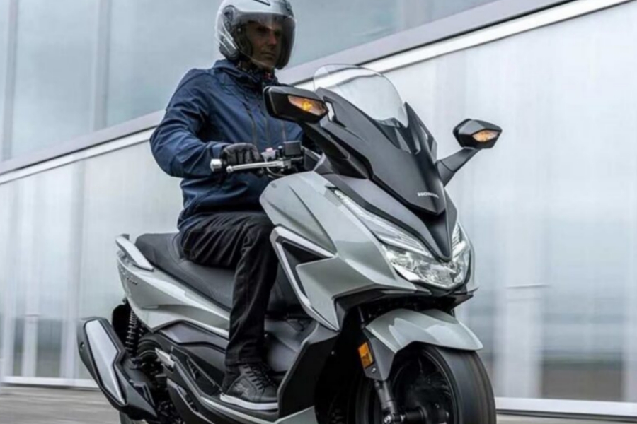 Honda Forza 350
