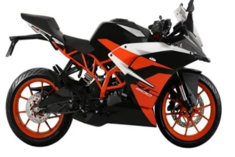 KTM RC 200 धमाकेदार इंजन के साथ मात्र 25 हजार में खरीदें, जानें ऑफर प्लान