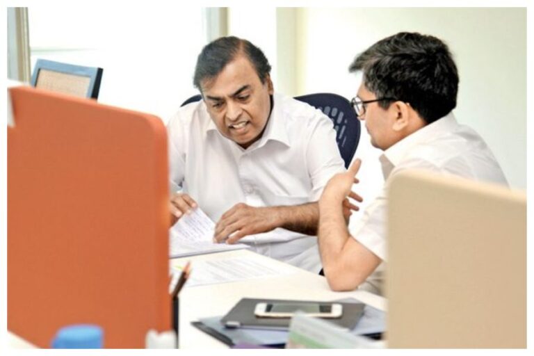 Mukesh Ambani Lifestyle: बनना हैं सफल व्यक्ति तो आप भी अपनाएं मुकेश अंबानी की दिनचर्या की ये बातें, बदल जाएगी किस्मत