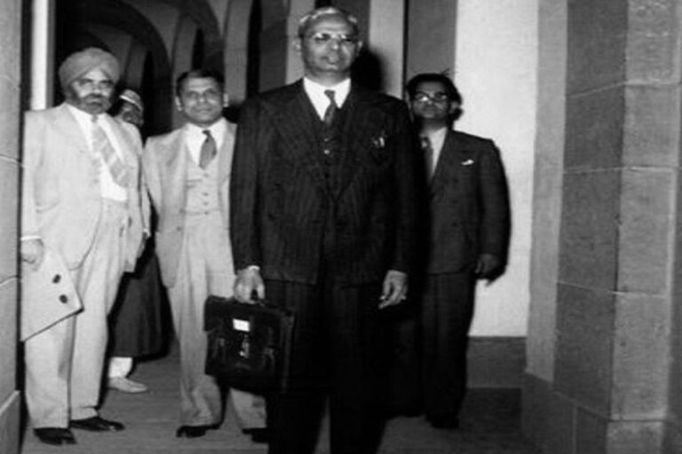 लीक हुआ था देश का पहला Budget-1947, 10 दिनों तक 100 अधिकारी थे नजरबंद