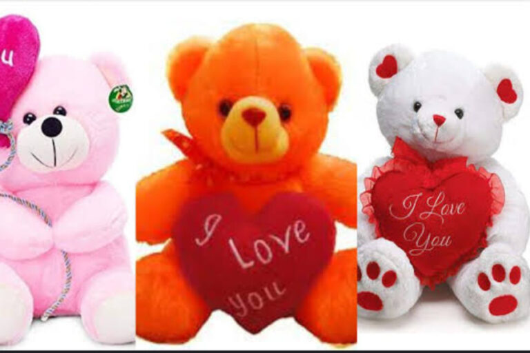 Teddy Day: अपनी वेलेंटाइन को दें इन रंगों के टैडी बियर, रिटर्न में मिलेगा ढेर सारा प्यार