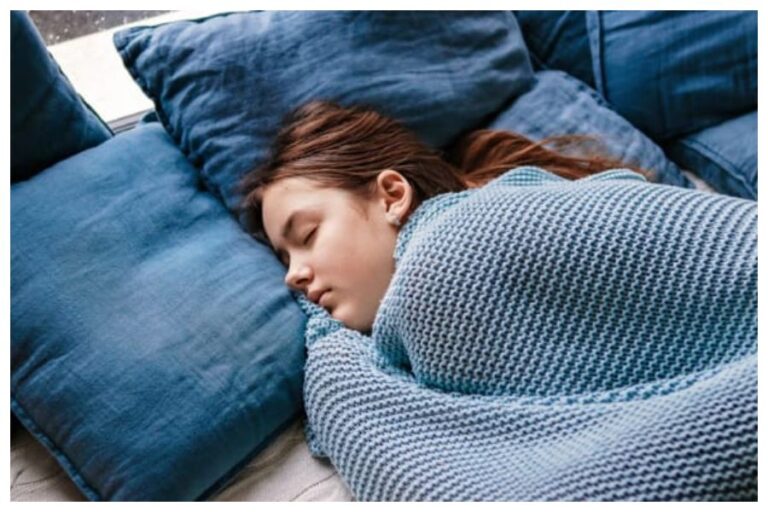 Sleeping Tips: ढ़ग से नहीं पाते है सो, अच्‍छी नींद के लिए बेहतर उपाय यहां जानें