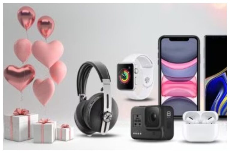 Valentine Day 2024 Gadget Gifts: वैलेंटाइन पर दे गर्लफ्रेंट को दें ये गैजेट गिफ्ट, बन जाएगी बात बस होगी बल्ले-बल्ले