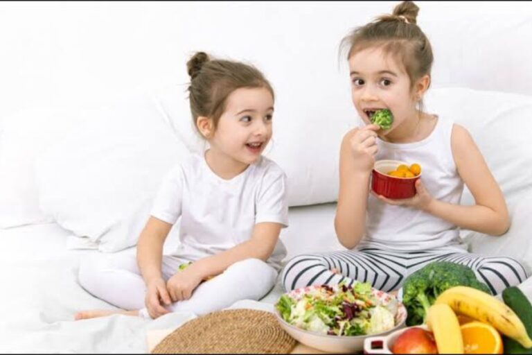 Child Health Tips: बच्चों के दिमाग को तेज करने के लिए रोजाना खिलाये ये फूड्स