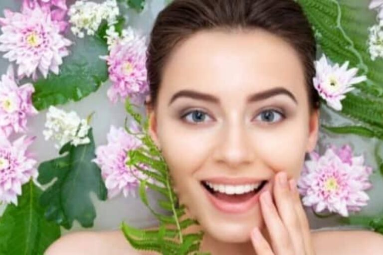 Glowing Skin Tips: चेहरे की रंगत निखारने में मददगार है ये 7 फुल, दूर करते हैं स्किन से जुड़ी समस्याएं
