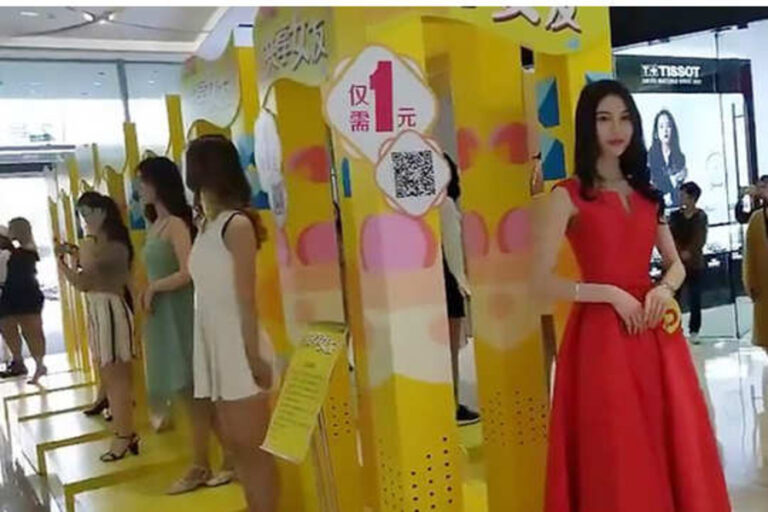 Valentine’s Day: इस देश में वेलेंटाइन पर मिलती हैं किराए की गर्लफ्रेंड, शर्त जानकार हो जाएंगे हैरान