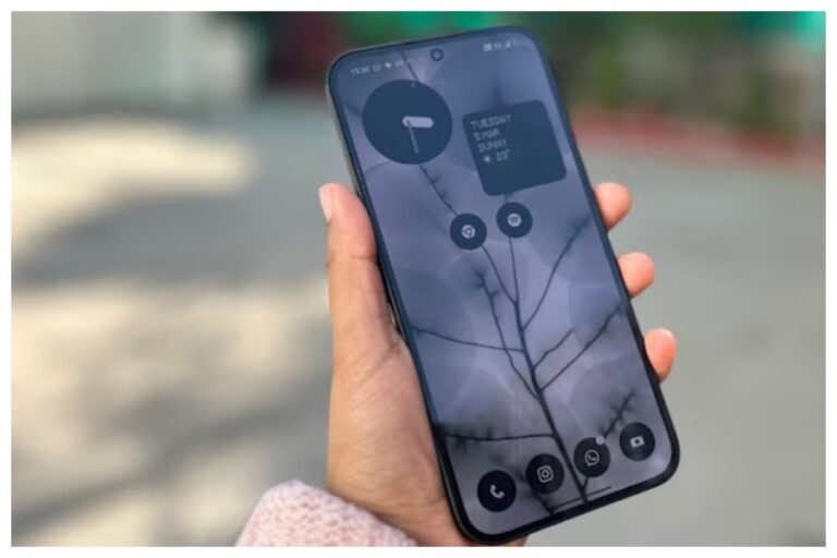 Nothing Phone (2a) Sale: रिकॉर्ड सेल, एक घंटे में बिके 60 हजार फोन, इस जबरदस्त सफलता के पीछे जानें क्या है राज