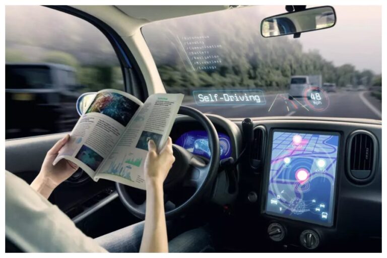 Auto Pilot Cars: ​ड्राइवर नहीं चलाता, अपने आप ही चलती हैं ये कारें, गर्दा उड़ाती है ये सेल्फ ड्राइविंग कारें