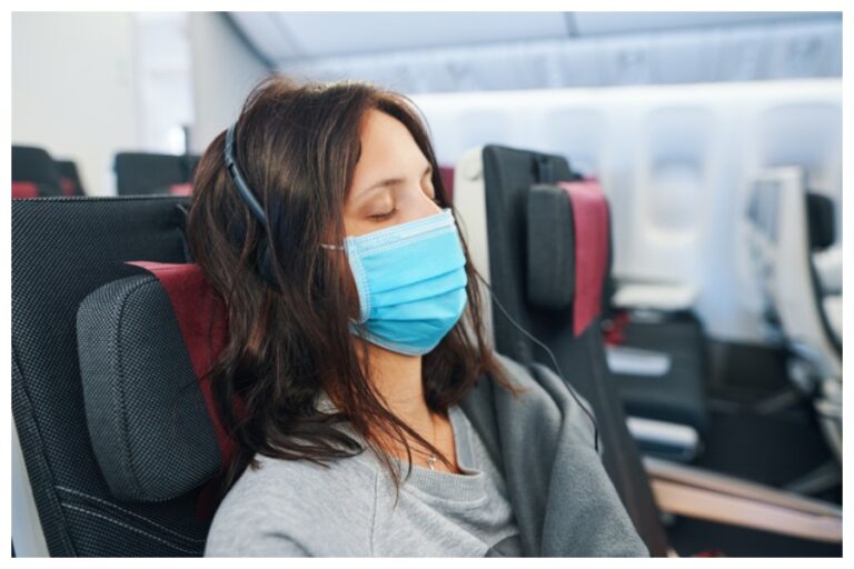 Travelling Tips & Tricks: ट्रैवलिंग में उल्टी-चक्कर से आप भी हो जाते हैं परेशान? राहत पाने के टिप्स जानें यहां