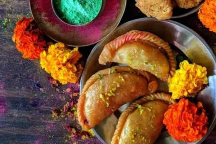 Shahi Mawa Gujiya Recipe