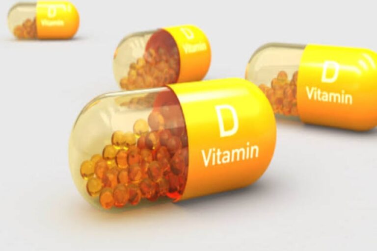 ज्यादा Vitamin D का सेवन ले सकता है आपकी जान, जानिए इसके ओवरडोज से क्या होता है साइड इफेक्ट
