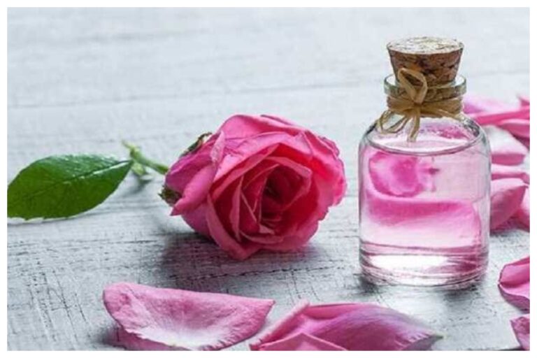 आंखों में ठंडक देने की जगह आपकी परेशानियां बढ़ा सकता है गुलाब जल, इन बातों का रखें ध्यान