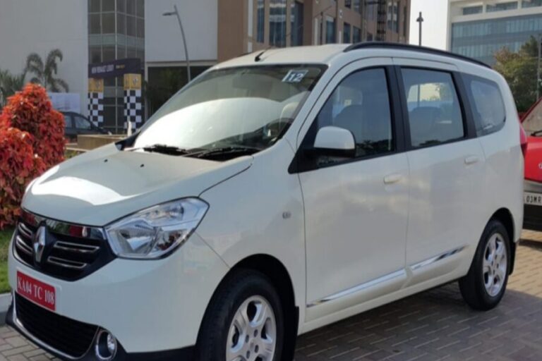 Renault का यह मॉडल बेहद कम चला हुआ यहां से सिर्फ 3.19 लाख में खरीदें