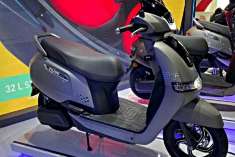 TVS iQube Electric Scooter 145 KM तक की रेंज के साथ इतने में खरीदें