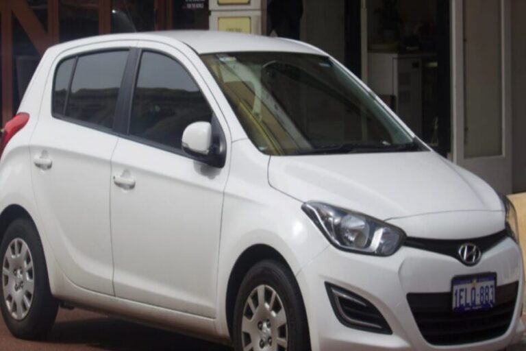 Used Hyundai i20 Car शानदार माइलेज के साथ एकदम गुड कंडीशन में यहां से खरीदें