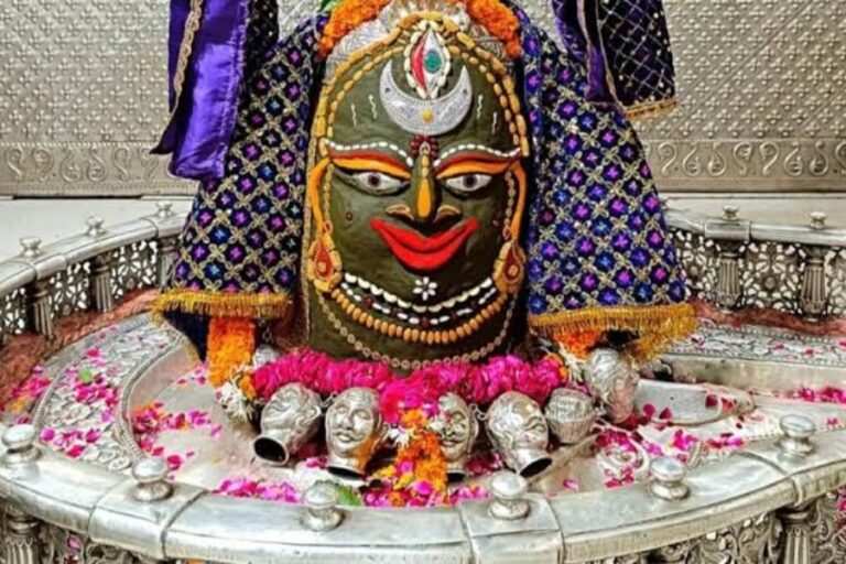 Mahakal Bhasm Aarti: महाकाल की भस्म आरती में होना चाहते हैं शामिल? तो जानिए रजिस्ट्रेशन से जुड़ा नियम