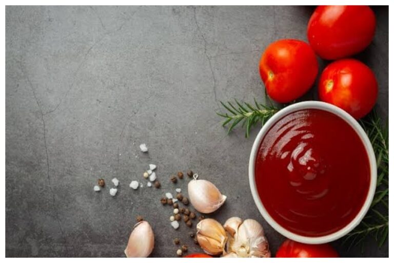 Health News: ज्यादा करते हैं टोमेटो कैचअप का सेवन तो हो जाएं सावधान, हो सकती है यह बीमारियां 