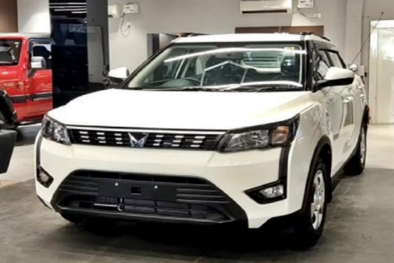 Mahindra XUV300