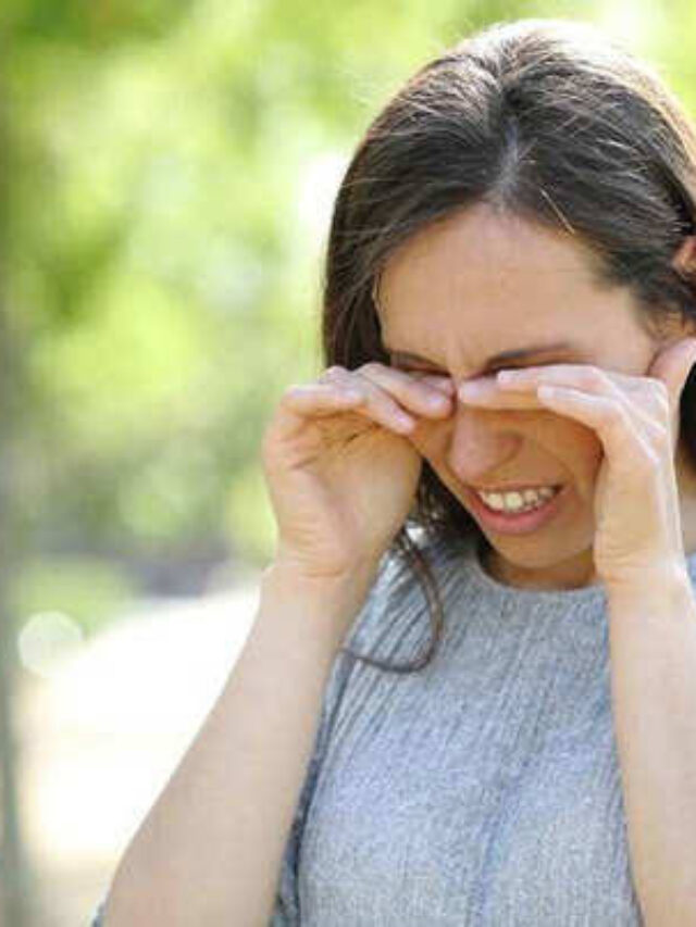 Crying Benefits: सिर्फ हंसने से ही नहीं रोने से भी शरीर को मिलते हैं कई फायदे, ये बीमारियां होती हैं दूर