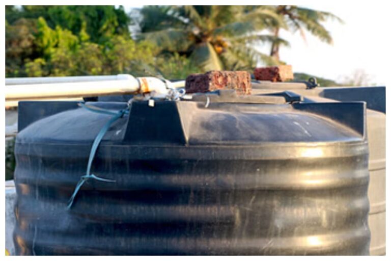 Water Tank Cooling Tips: भंयकर गर्मी में छत की टंकी का पानी अब रहेगा ठंडा, बस करें ये आसान काम