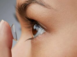Dangers of wearing lenses