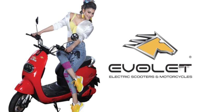 स्कूटर की स्मार्टफोन जितनी कीमत, चलाने के लिए नहीं लगाना होगा हेलमेट