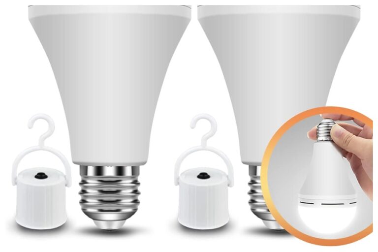 Rechargeable Bulbs: अब बिजली गुल पर भी रहेगा उजाला, बिना लाइट जलेंगे ये बल्ब, बस इतनी है कीमत