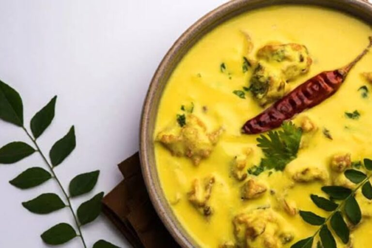 Kadhi Pakoda Recipe