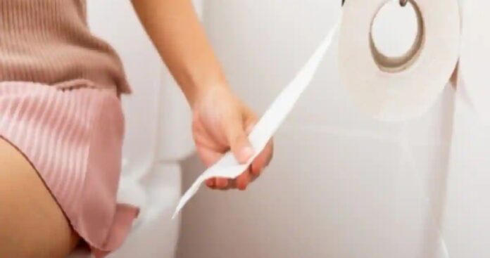 How to Use Public Toilets