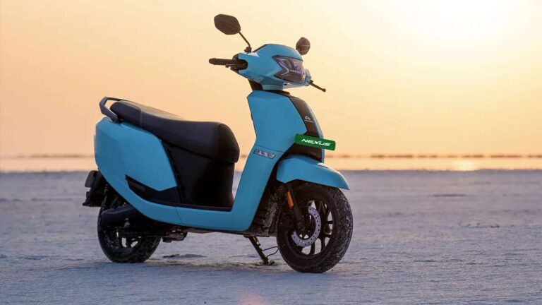 सिंगल चार्ज पर चलेगा 136 किलोमीटर, ये है हाई क्लास EV Scooter Ampere Nexus