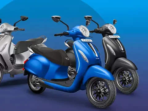  Bajaj Chetak Blue 3202 New Variant Launch