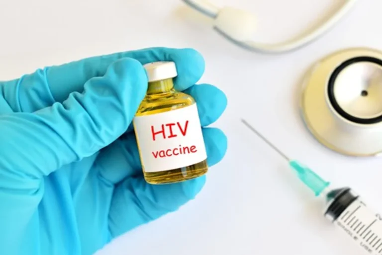 hiv-vaccination-MIT-research-approach