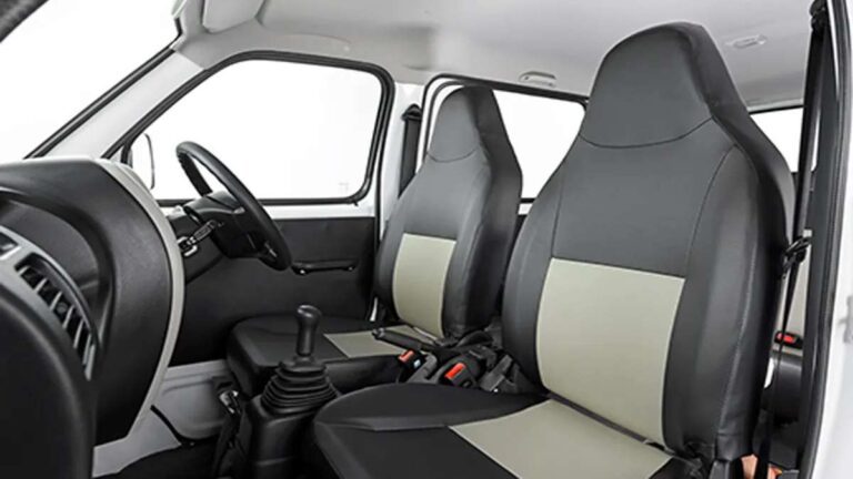 इस दिवाली घर ले आएं ये सस्ती 7 seater car, 27 kmpl की माइलेज और कीमत 6 लाख से भी कम