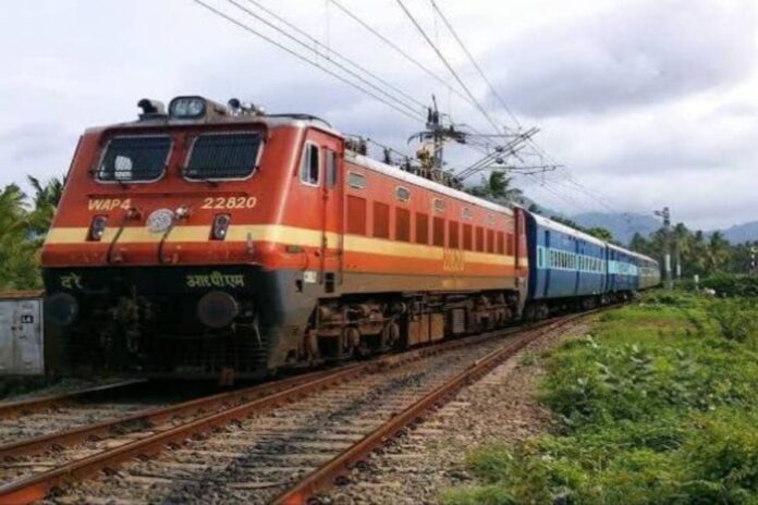 पूर्वोत्तर सीमांत रेलवे में नौकरी का सुनहरा मौका पूर्वोत्तर सीमांत रेलवे में 5647 अपरेंटिस पदों पर भर्ती, 10वीं पास के लिए अवसर